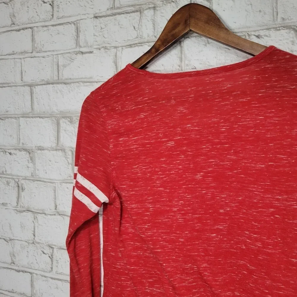 Campus Heritage WI Badgers long sleeve tee - Picture 11 of 13